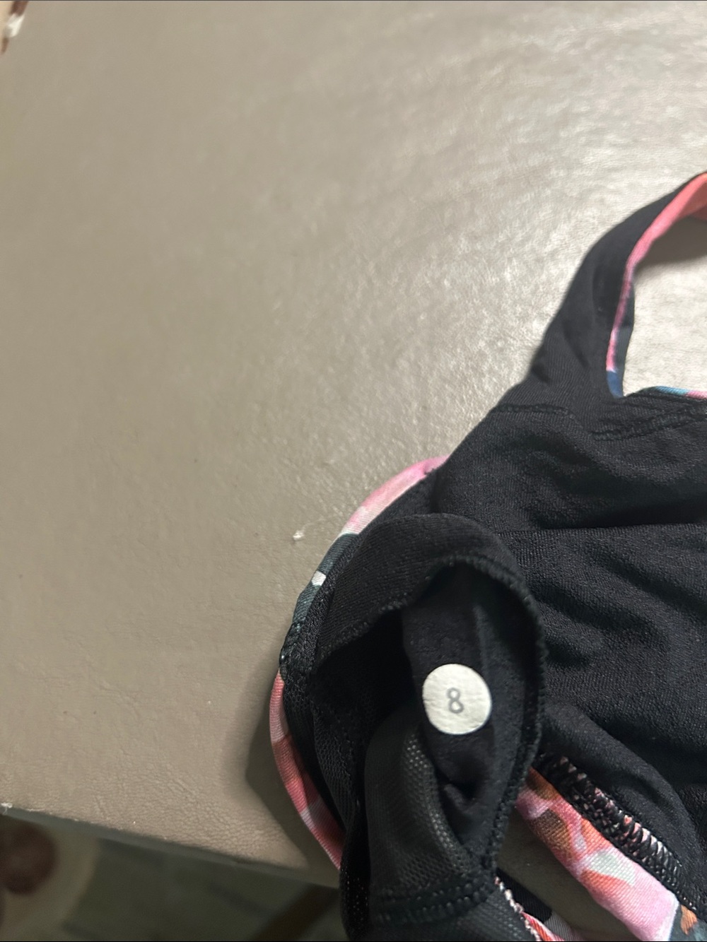 Lululemon Secret Garden Floral Free To Be Bra. EUC Size 8 - Picture 14 of 14